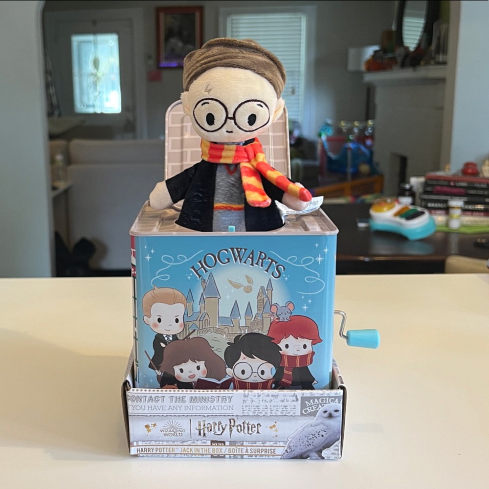 Harry Potter Hogwarts Jack in the Box New